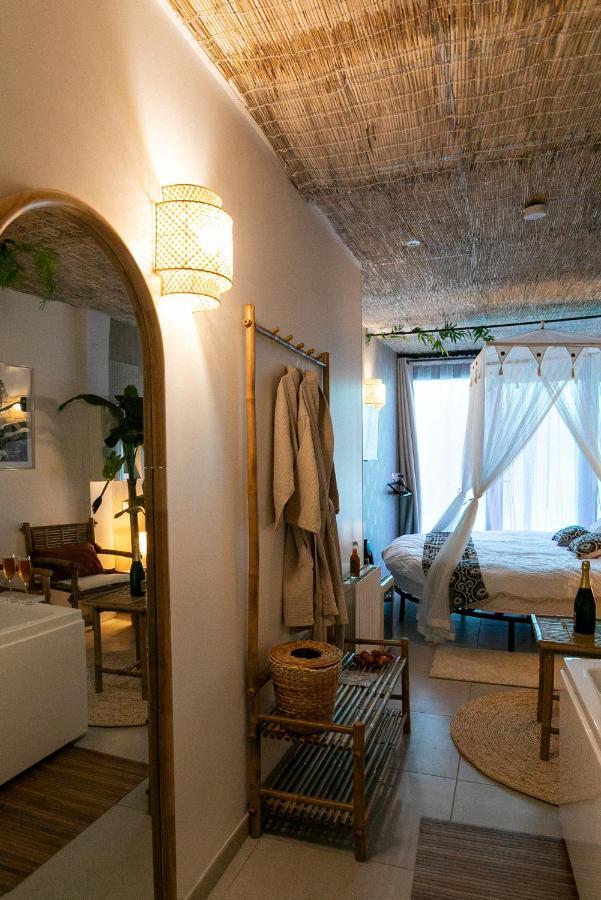 Bali Serenity Balneo Et Lit Rond Lagnieu Екстер'єр фото